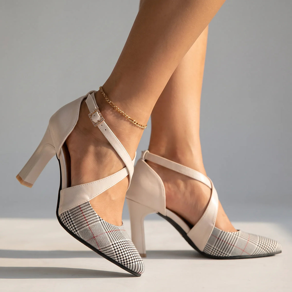 Scarlett Houndstooth Heels