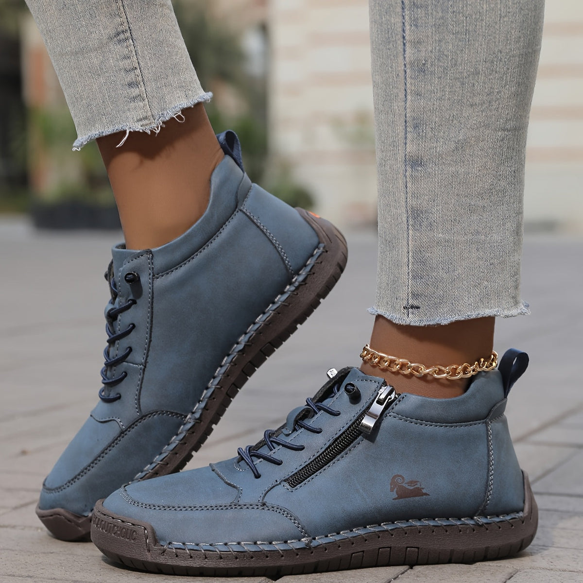 Maura | Comfort Nature Zip Sneakers