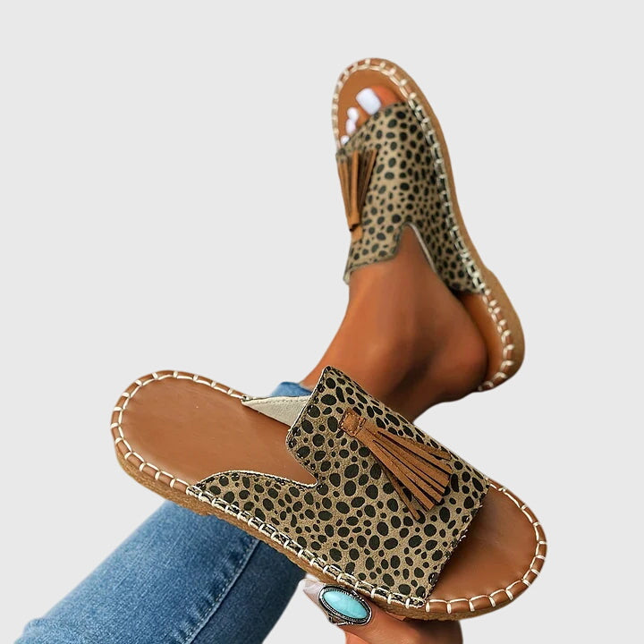 Énora | Ethnic Orthopedic Mules