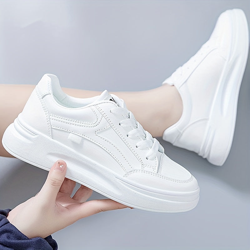Naëlle | Minimal Chic Sneakers