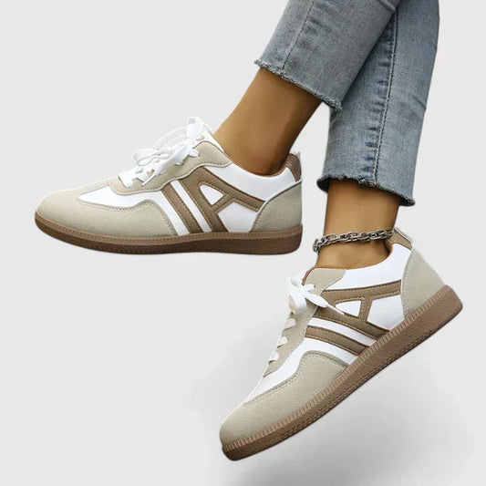 Camellia | Retro Elegance Sneakers