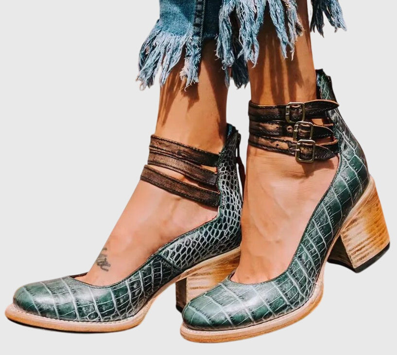 Mélyssane | Vintage Couture Ankle Boots