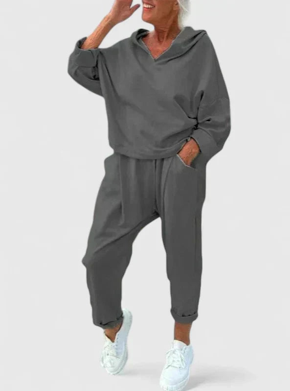 Sally | Comfortable Hooded Sweatshirt Set