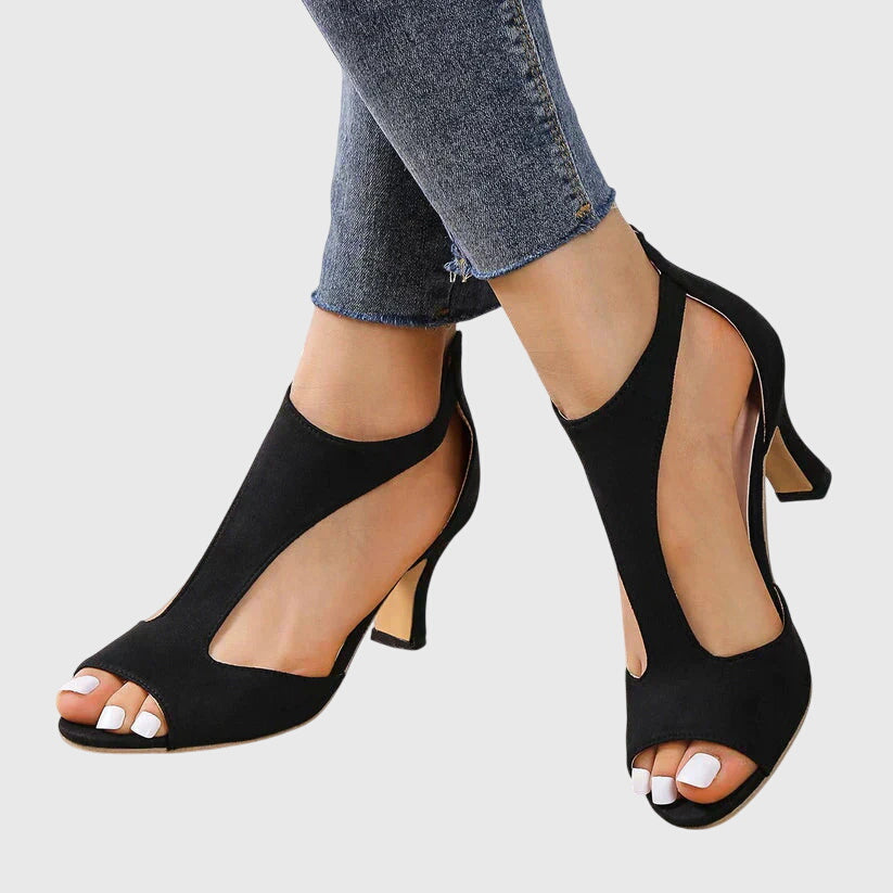 Amélie | Cut Heels