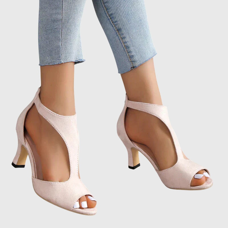 Amélie | Cut Heels