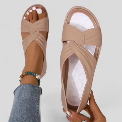 Diane | Soft Comfort Twisted Flat Mules