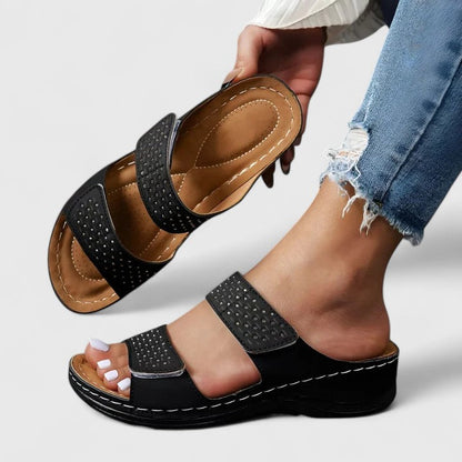 Mariette | Perforated Orthopedic Mules