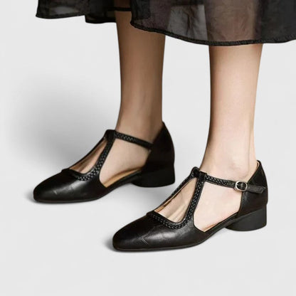 Blandine | Classic Orthopedic Shoes