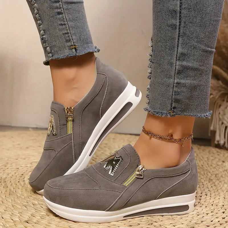 Mélina | Chic Zip Slip-On Sneakers