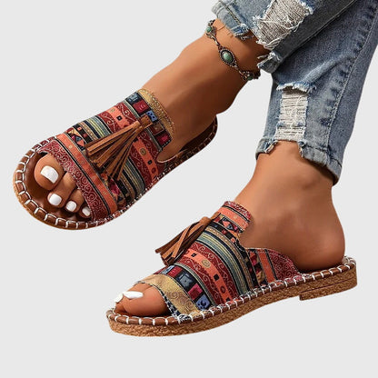 Énora | Ethnic Orthopedic Mules