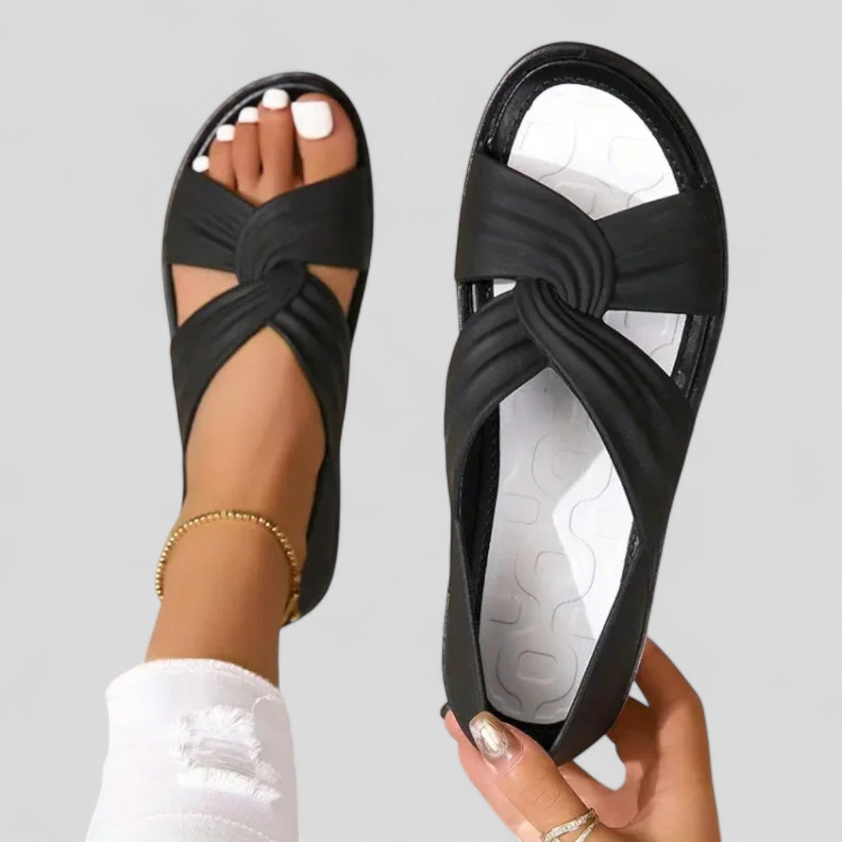 Diane | Soft Comfort Twisted Flat Mules