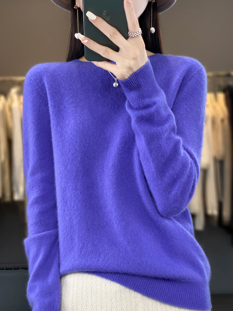 Émilie | Soft Minimalist Sweater