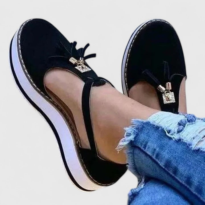 Élora | Orthopedic Ballet Flats with Strap