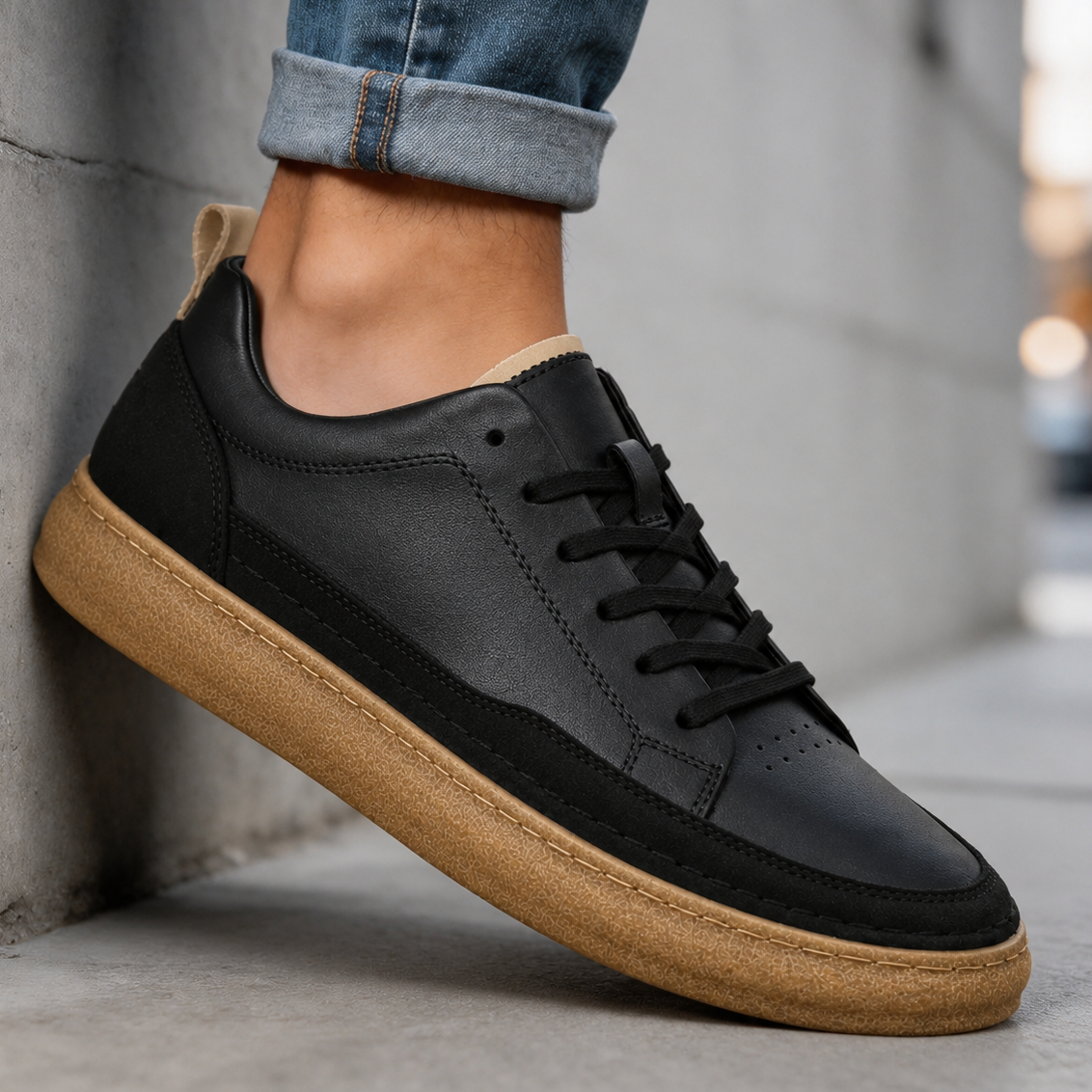 Carlo Cruz Leather Sneakers