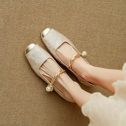 Daisy | Bridal Moccasins