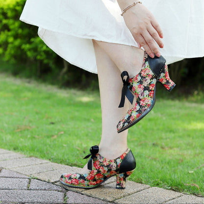 Hand-Painted Floral Laces Elegant Pumps