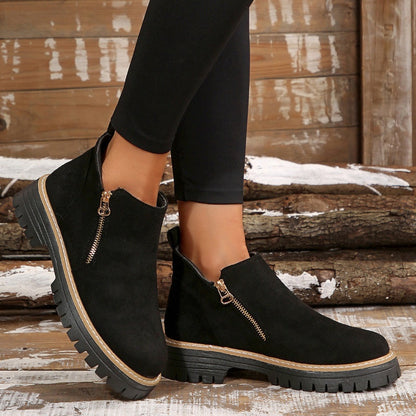 Embla women's ankle boots with buckle detail