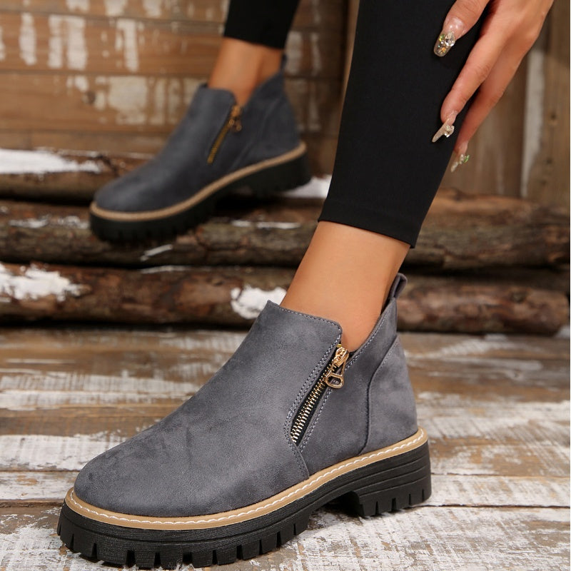Embla women's ankle boots with buckle detail