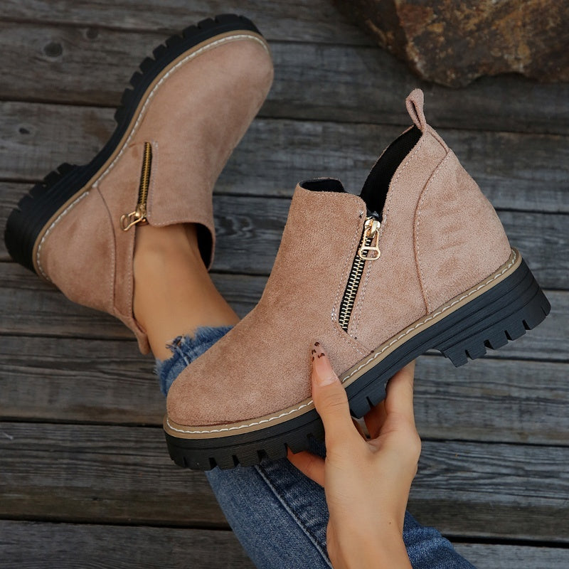 Embla women's ankle boots with buckle detail