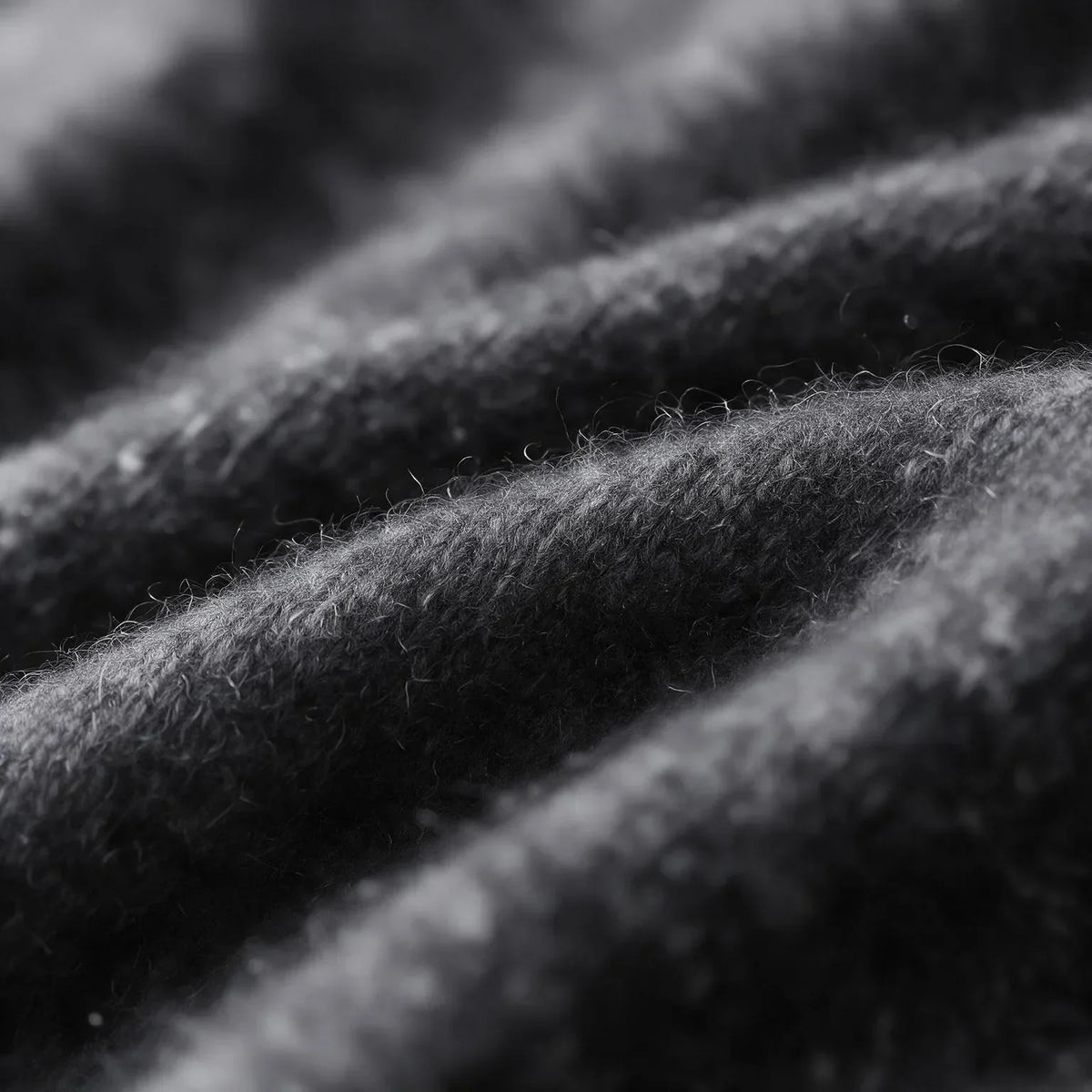 Theodore™ | Men's Cashmere Turtleneck Sweater