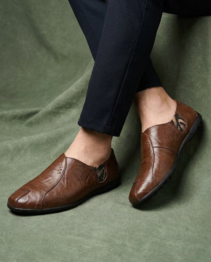The Cladwell Slip-On
